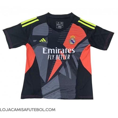 Camisa de Futebol Real Madrid Goleiro Equipamento Secundário 2024-25 Manga Curta